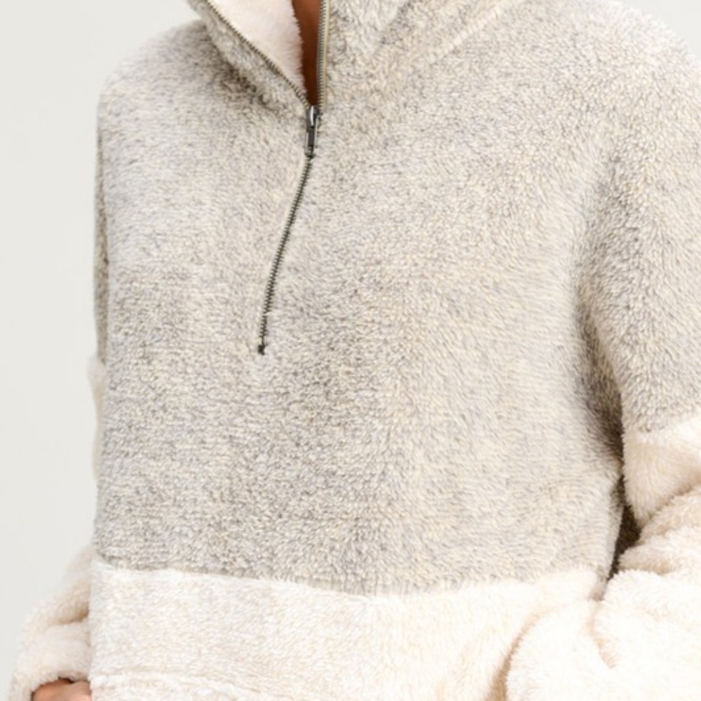 LAST NEW Taupe Green /Cream Color Block Pull Over - Picture 4 of 5